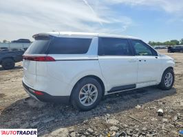 Kia Carnival 2023 3