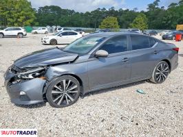 Nissan Altima - zobacz ofertę