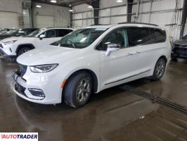 Chrysler Pacifica 2022 3