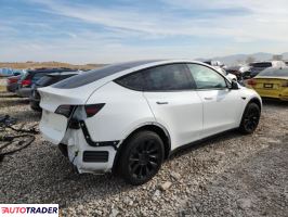 Tesla Model Y 2022 Tesla Model Y 2022