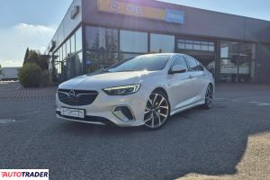 Opel Insignia 2018 2.0 260 KM