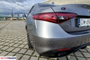 Alfa Romeo Giulia 2021 2 280 KM Alfa Romeo Giulia 2021 2 280 KM
