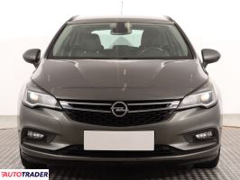 Opel Astra 2017 1.4 123 KM