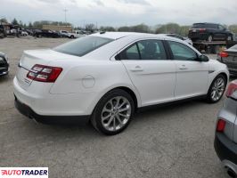 Ford Taurus 2018 3