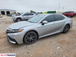 Toyota Camry - zobacz ofertę