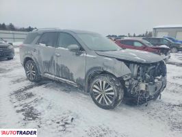 Nissan Pathfinder 2022 3