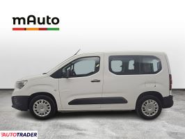 Opel Combo 2022 1.5 130 KM