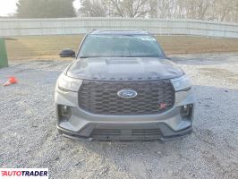 Ford Explorer 2025 3