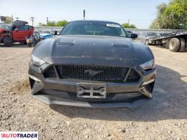 Ford Mustang 2022 5