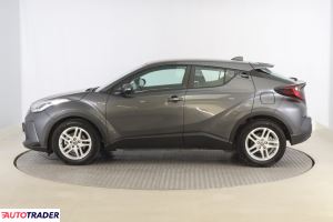 Toyota C-HR 2023 1.8 120 KM