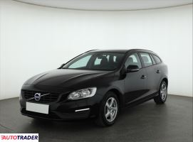 Volvo V60 2018 2.0 147 KM