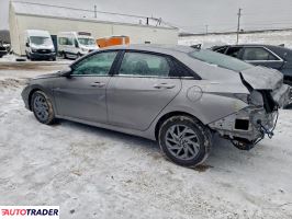 Hyundai Elantra 2025 1