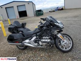 Honda GL - zobacz ofertę Honda GL - zobacz ofertę