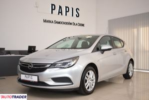 Opel Astra 2016 1.4 100 KM