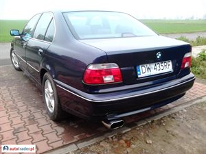 BMW 528 1999 2.8 196 KM