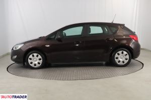 Opel Astra 2012 1.6 113 KM Opel Astra 2012 1.6 113 KM