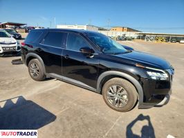 Nissan Pathfinder 2022 3