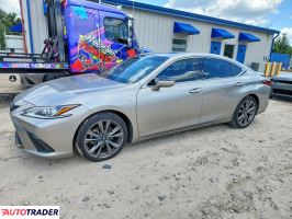 Lexus ES 2021 3