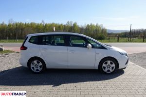 Opel Zafira 2014 1.6 120 KM
