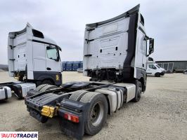 Mercedes Actros