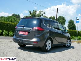 Opel Zafira 2016 1.6 120 KM