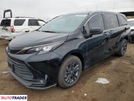 Toyota Sienna 2024 2