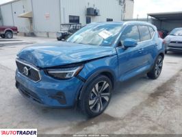 Volvo XC40 2023 2