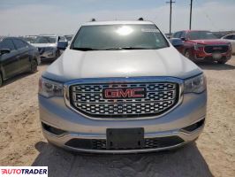 GMC Acadia 2019 3