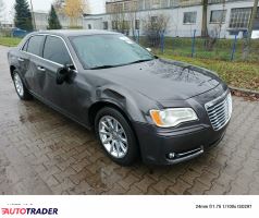 Chrysler 300C 2012 5.6 345 KM