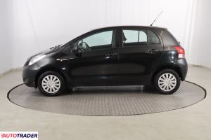 Toyota Yaris 2009 1.0 68 KM
