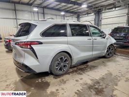Toyota Sienna 2025 2