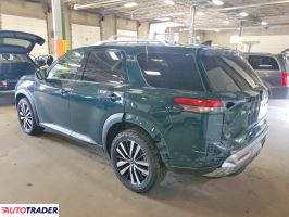 Nissan Pathfinder 2023 3