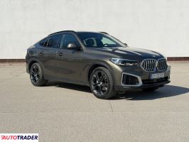 BMW X6 2020 3.0 265 KM