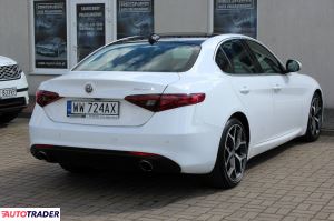 Alfa Romeo Giulia 2021 2.0 280 KM