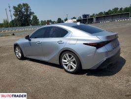 Lexus IS 2021 3