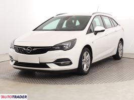 Opel Astra 2020 1.3 143 KM