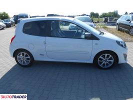 Renault Twingo 2011 1.1 102 KM