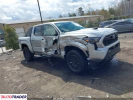 Toyota Tacoma - zobacz ofertę