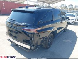 Toyota Sienna 2025 2