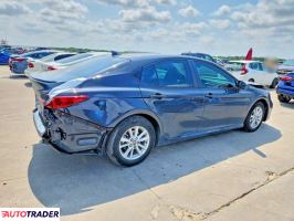 Toyota Camry 2025 2