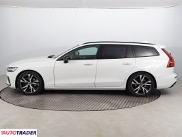 Volvo V60 2020 2.0 194 KM