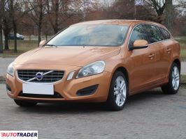 Volvo V60 2012 1.6 147 KM