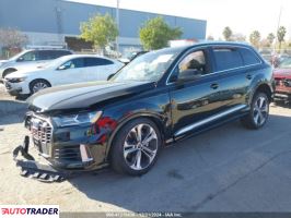 Audi Q7 2021 3