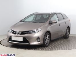 Toyota Auris 2014 1.6 130 KM