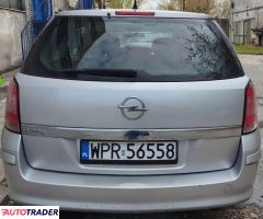 Opel Astra 2012 1.6 115 KM