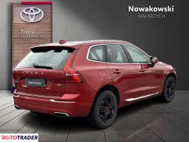 Volvo Pozostałe 2021 2.0 235 KM