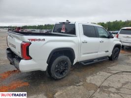 Toyota Tundra 2023 3