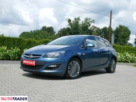 Opel Astra 2014 1.4 120 KM