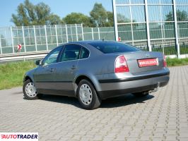 Volkswagen Passat 2005 1.6 102 KM