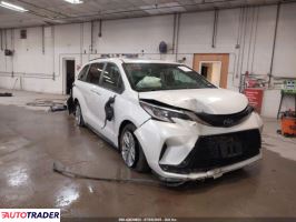 Toyota Sienna 2023 2